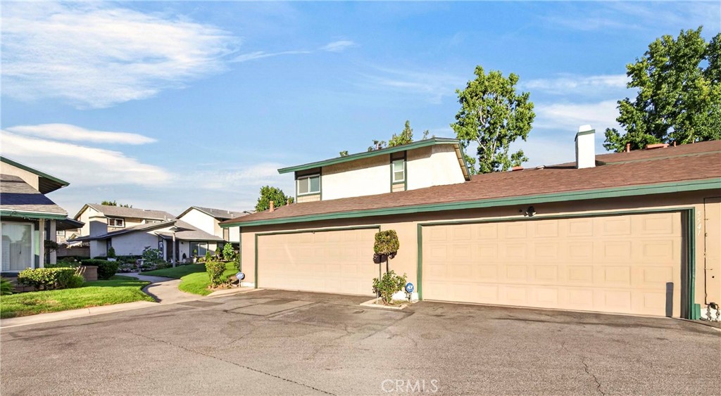 5541 Muir Drive