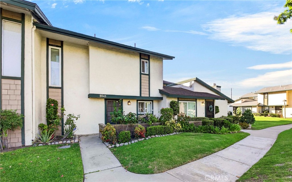 5541 Muir Drive