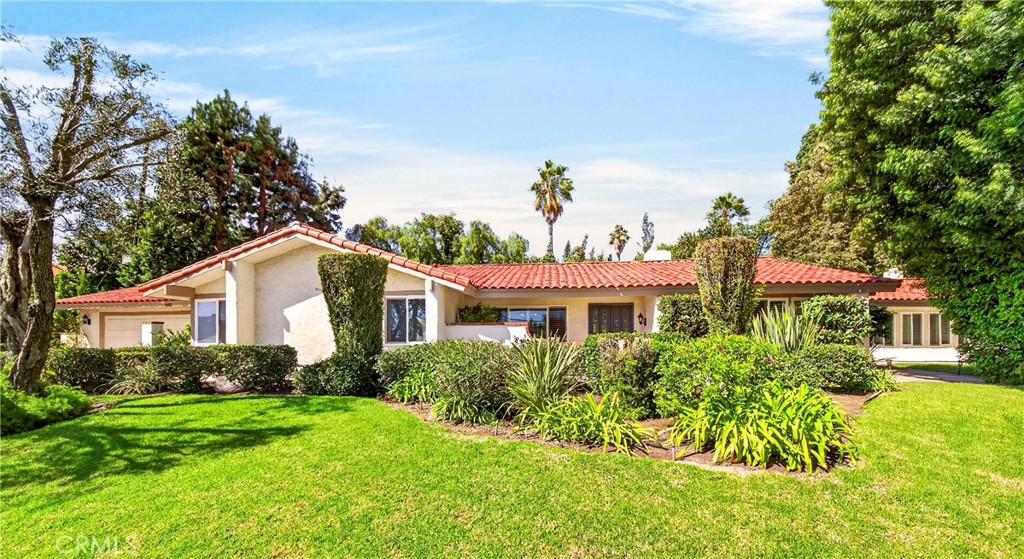 2101 Pioneer Avenue