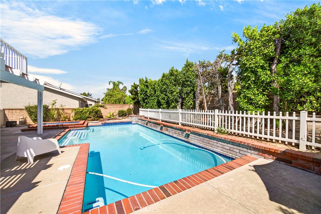 1508 N Fairgreen Drive