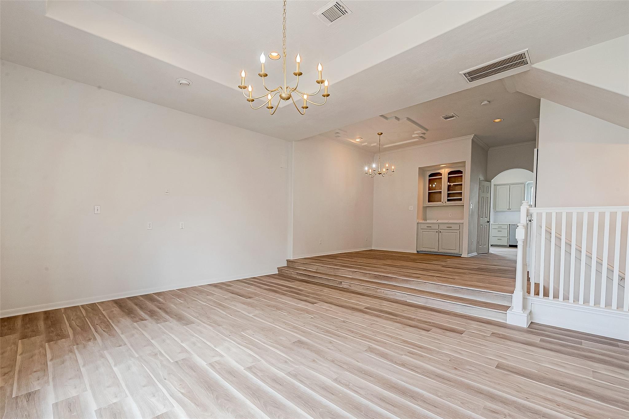2150 Stacy Knoll