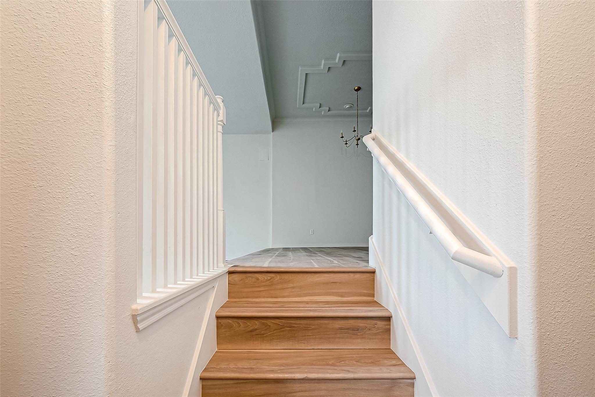2150 Stacy Knoll