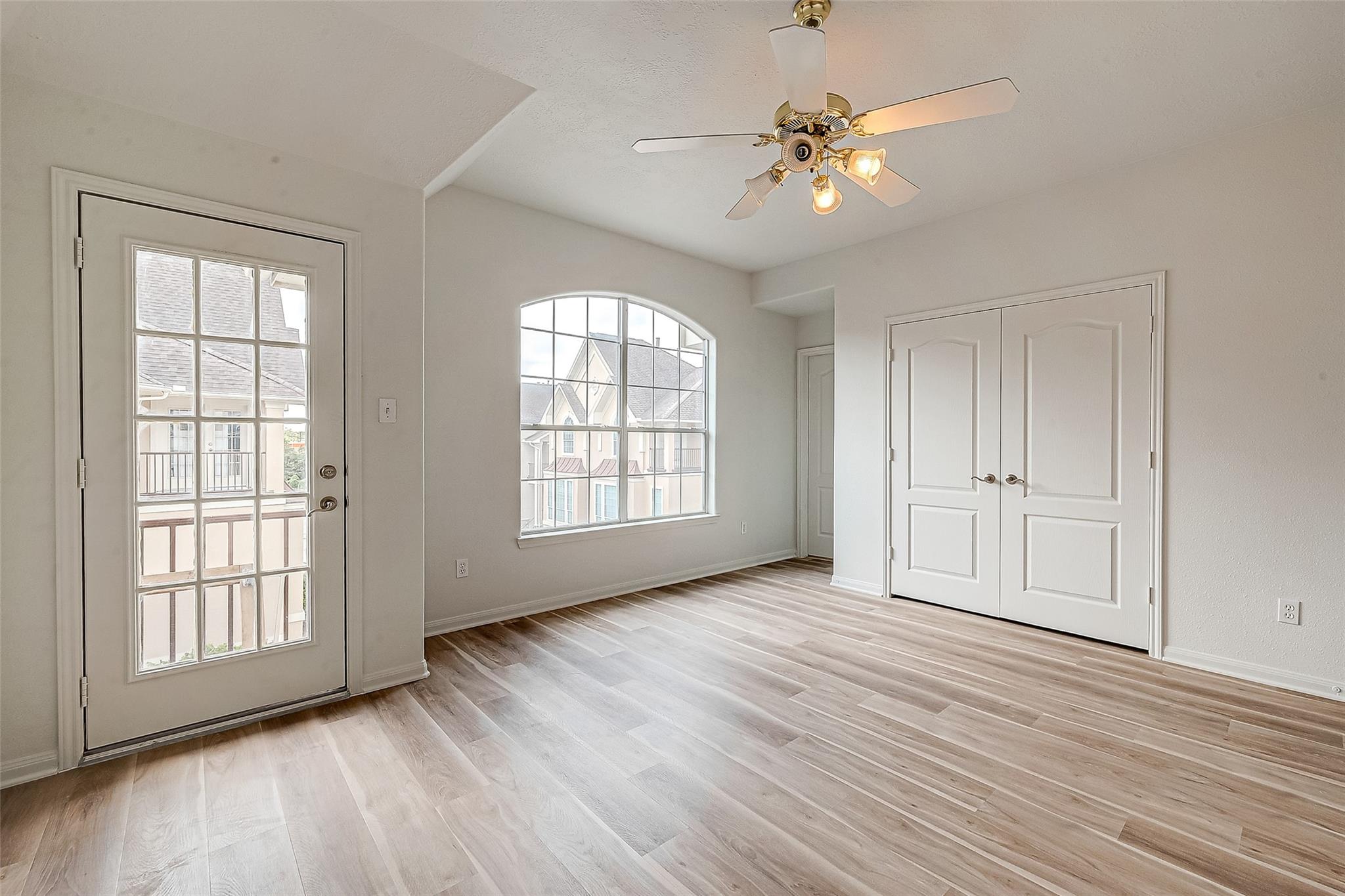 2150 Stacy Knoll