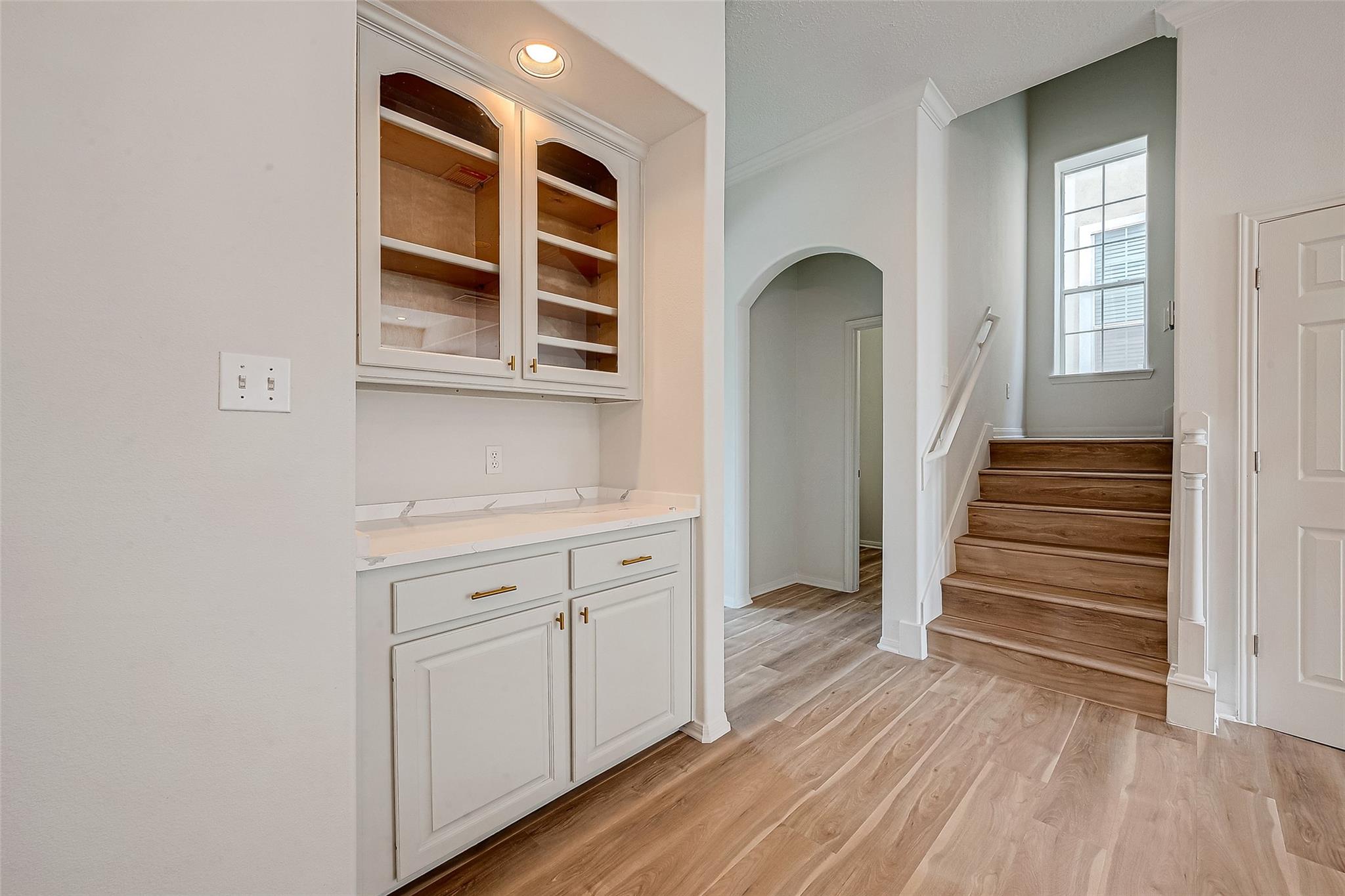 2150 Stacy Knoll