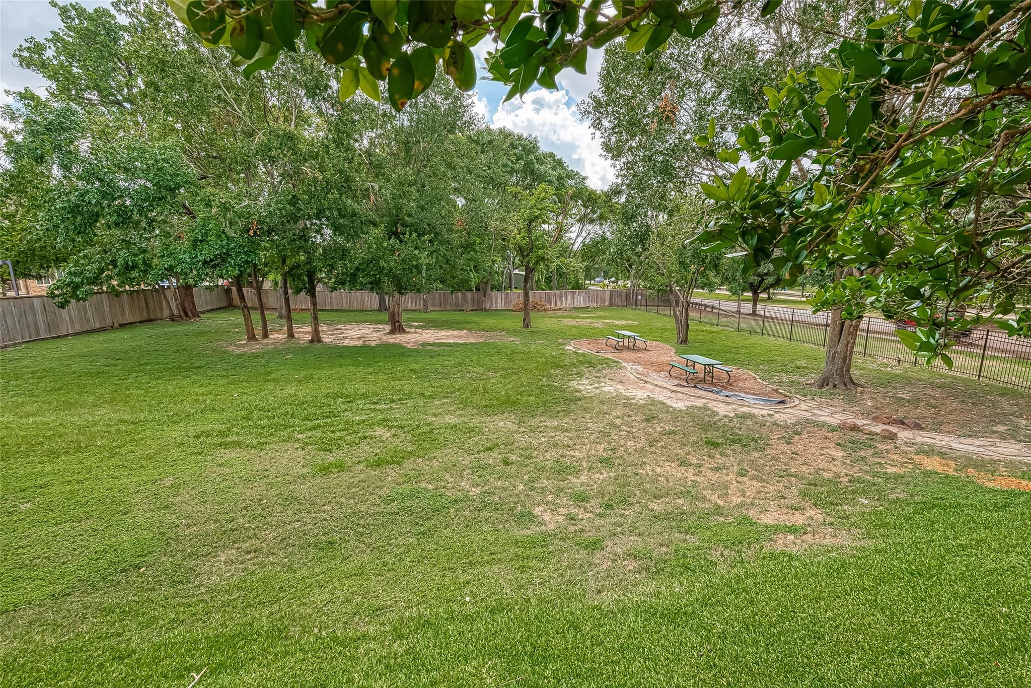 2150 Stacy Knoll