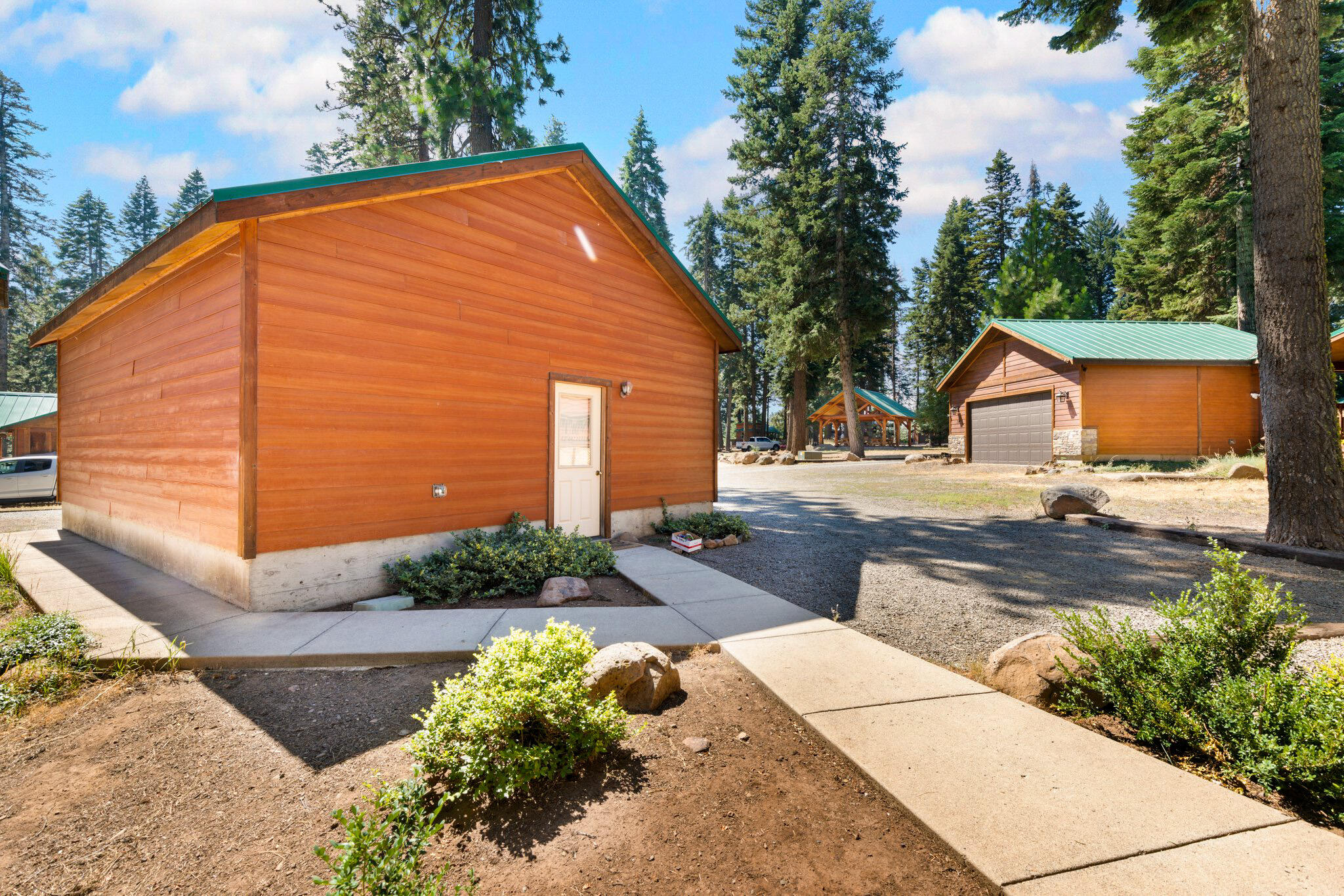 7979 Hyatt Prairie Road, 33