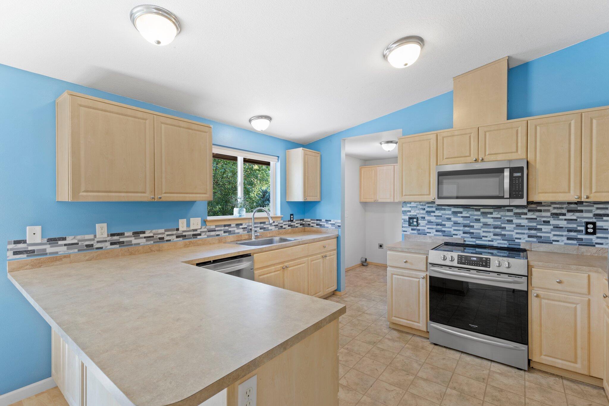 2428 Edgemont Drive