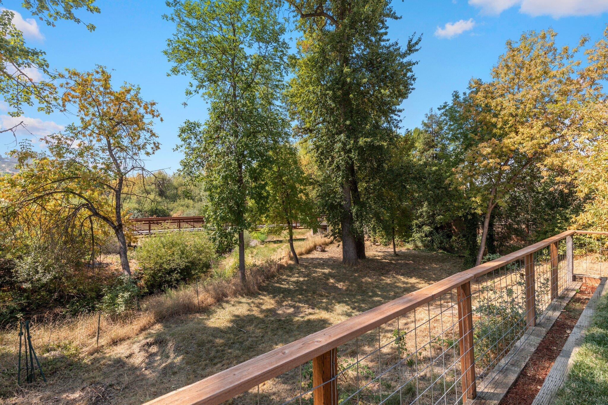 2428 Edgemont Drive