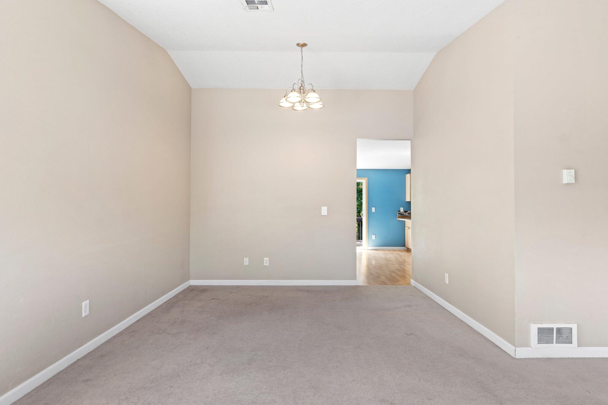 2428 Edgemont Drive