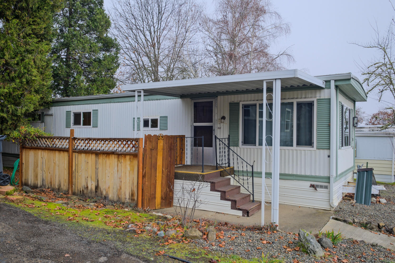 1055 N 5th Street, UNIT 98