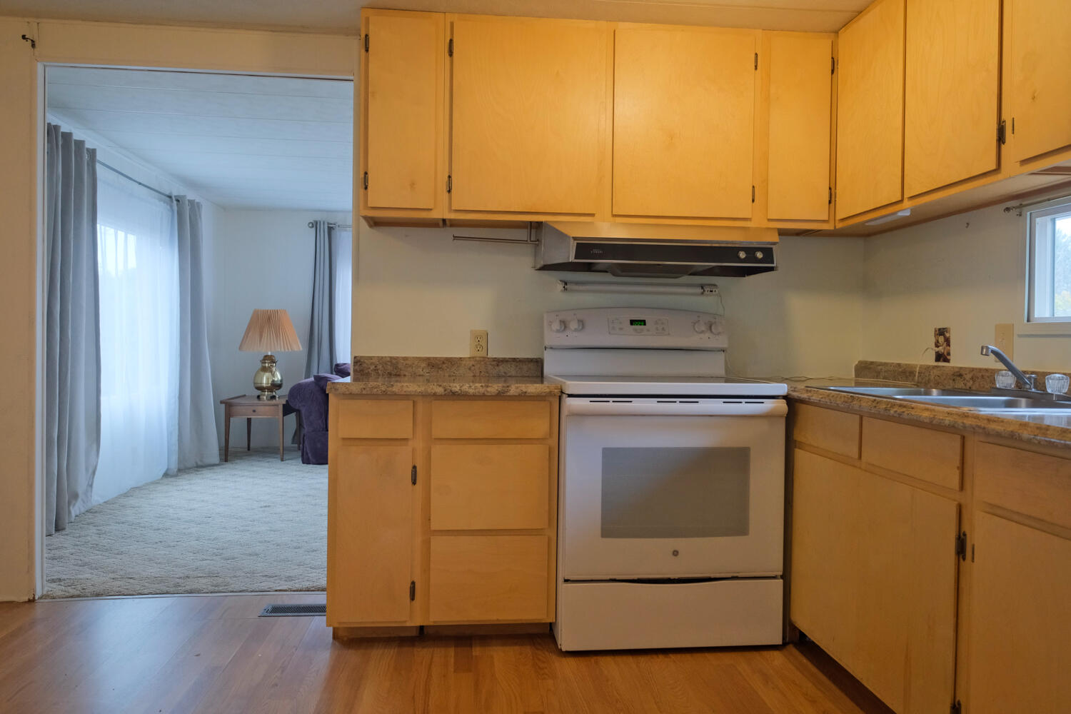 1055 N 5th Street, UNIT 98