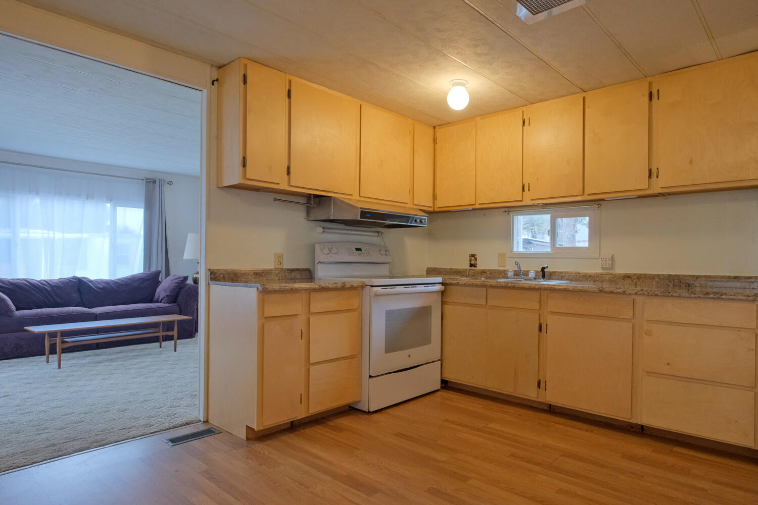 1055 N 5th Street, UNIT 98