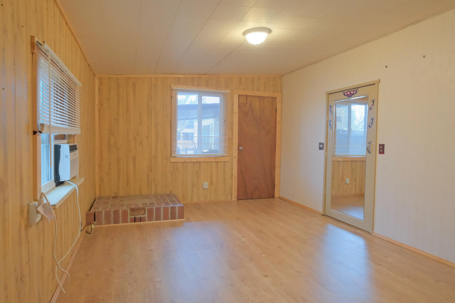 1055 N 5th Street, UNIT 98
