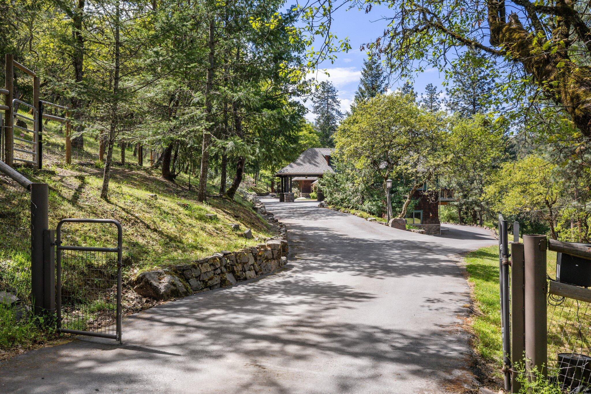 6969 Griffin Creek Road