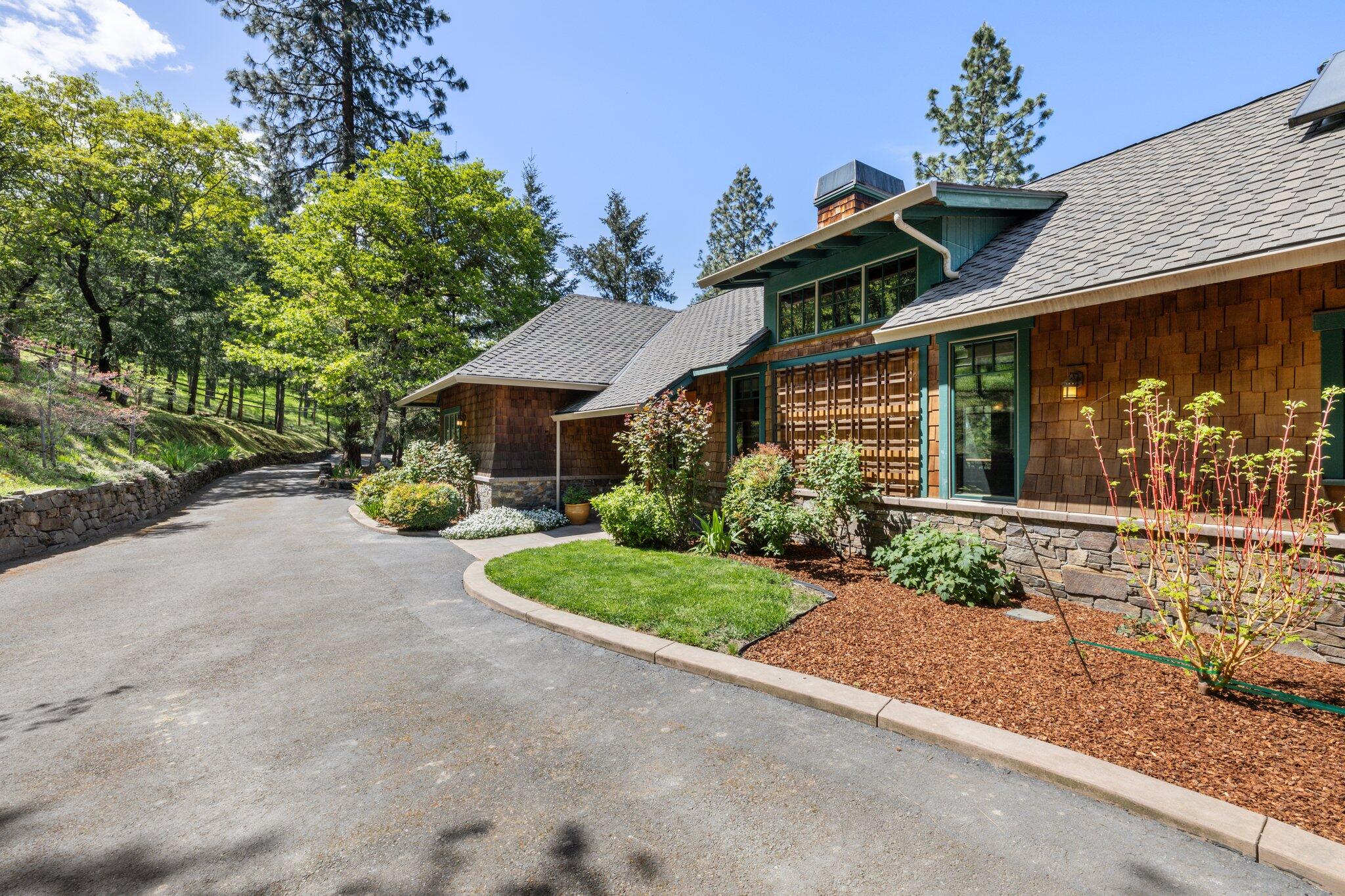 6969 Griffin Creek Road