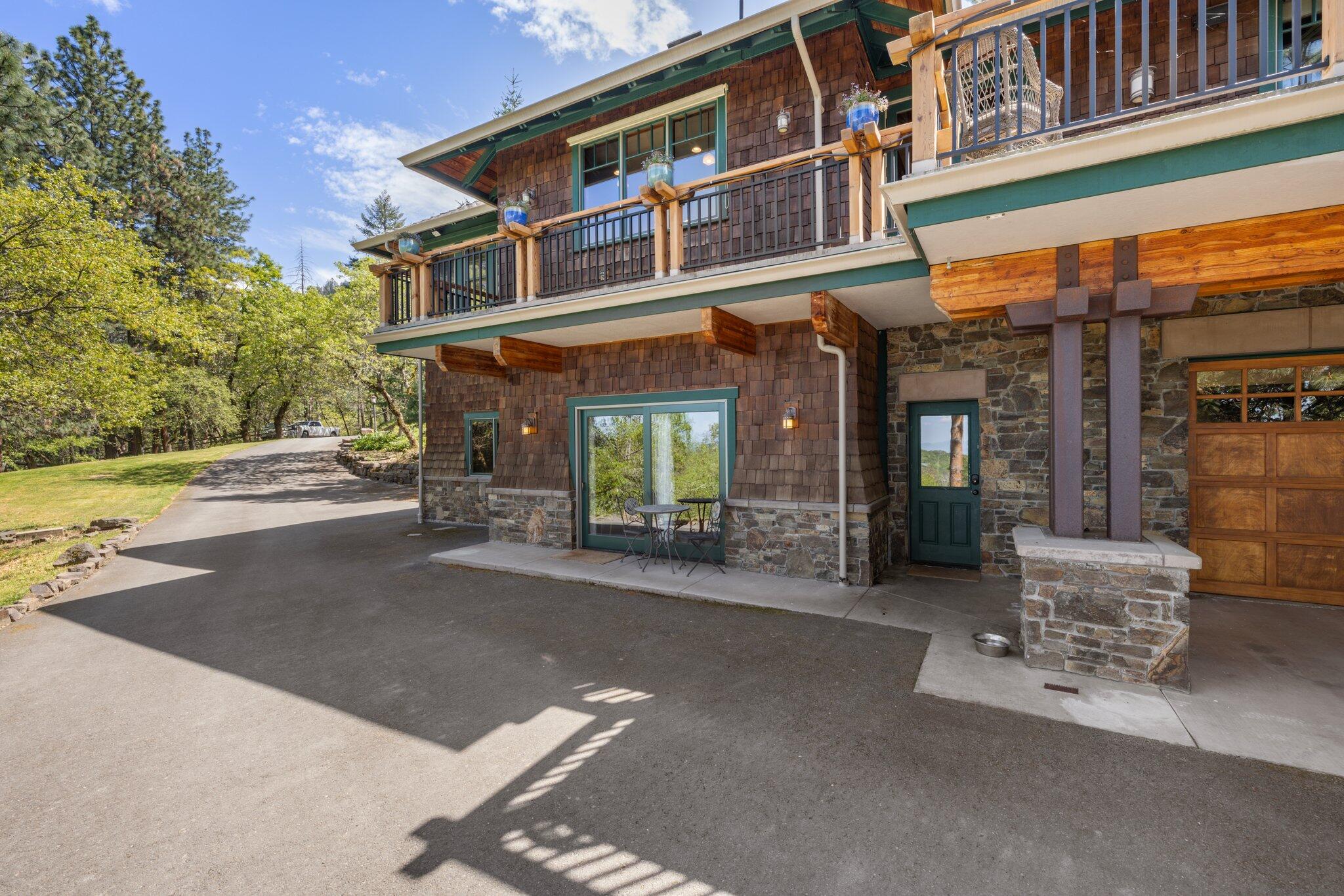 6969 Griffin Creek Road