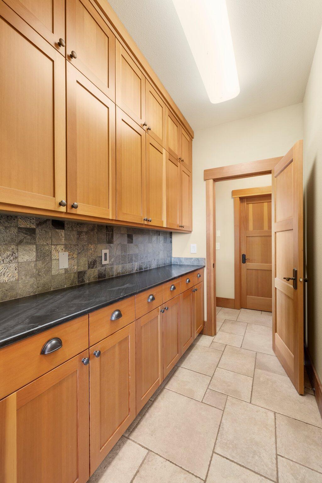 6969 Griffin Creek Road