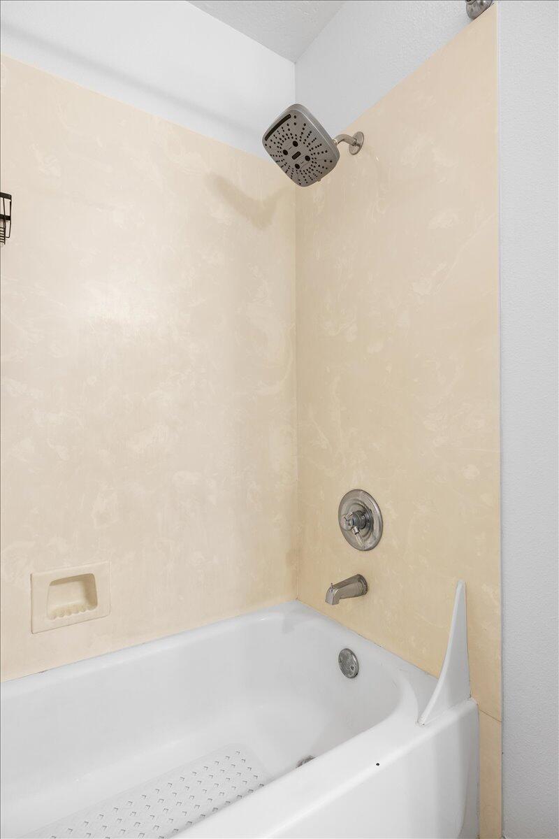 450 Midway Road, 40