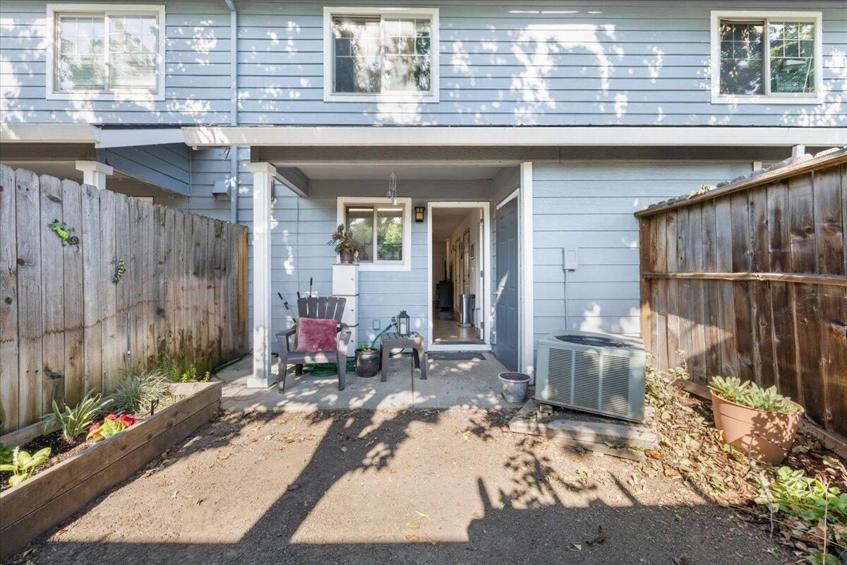 450 Midway Road, 40