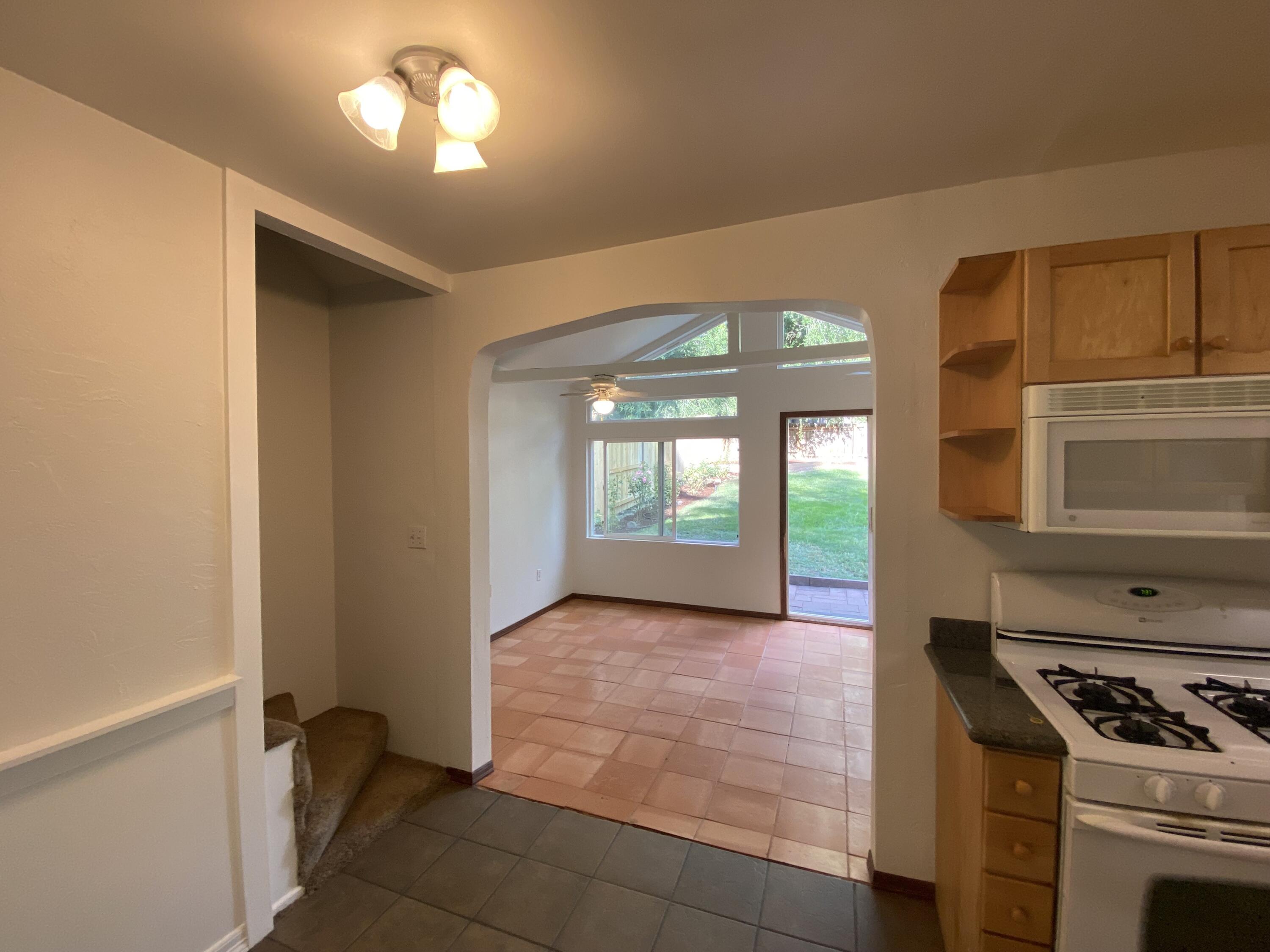 121 Willamette Avenue