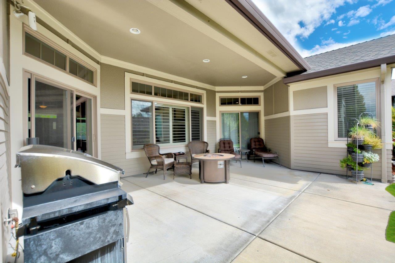 3756 Calle Vista Drive