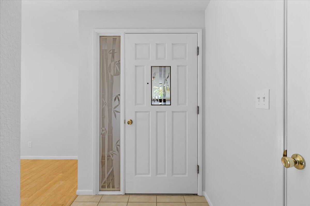 1275 Green Meadows Way