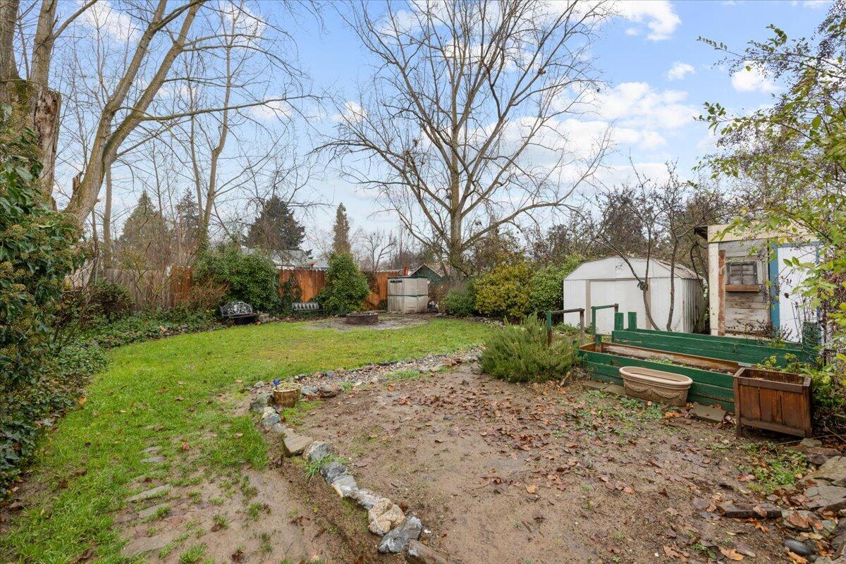 1312 Thomas Road