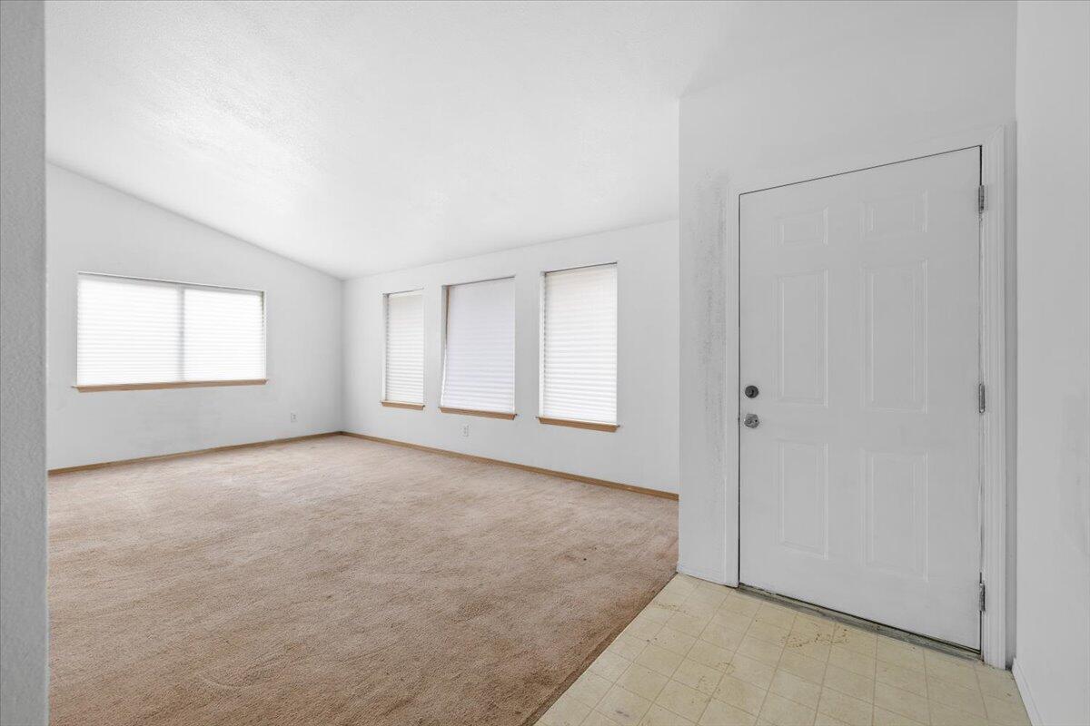 1312 Thomas Road