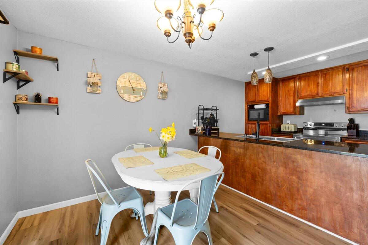 1023 Brandi Way