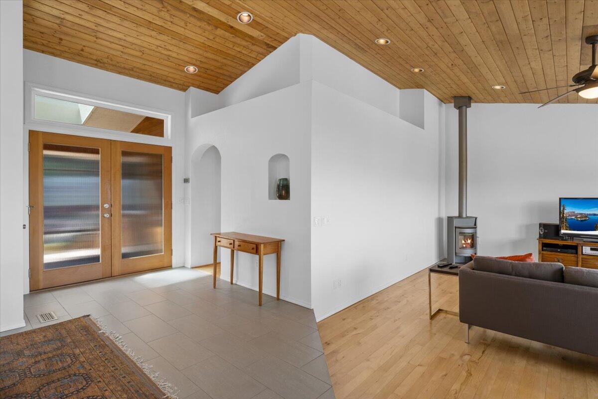 5229 Pioneer Road