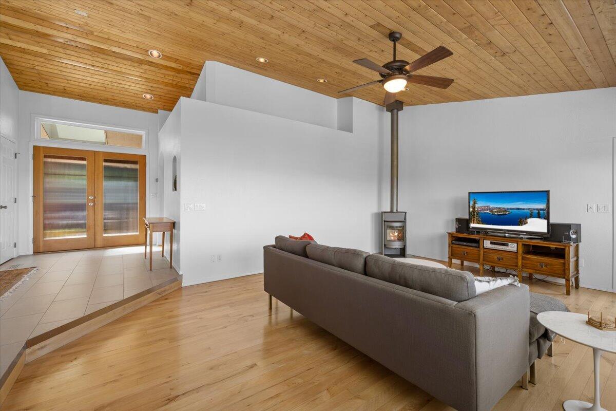 5229 Pioneer Road