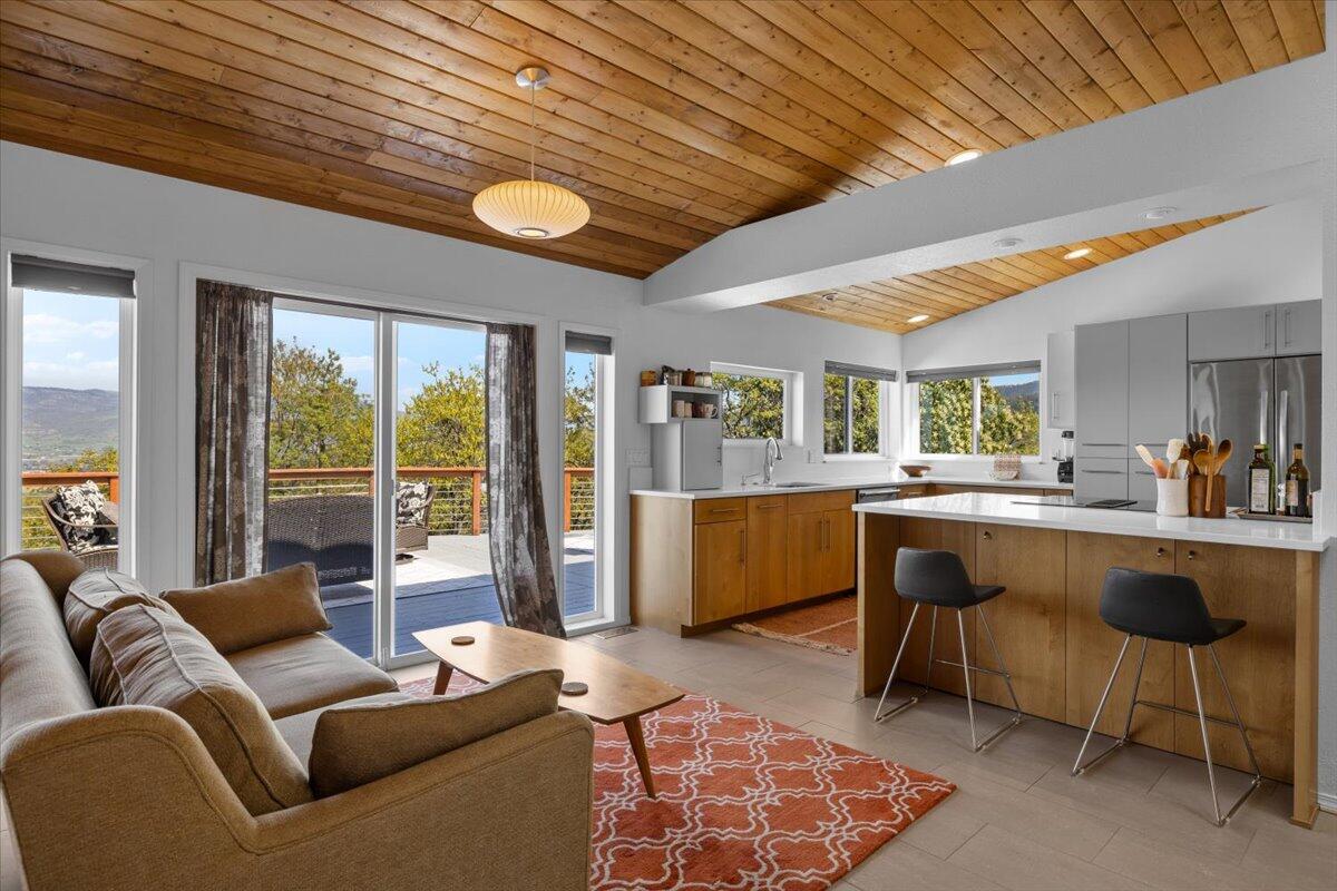 5229 Pioneer Road