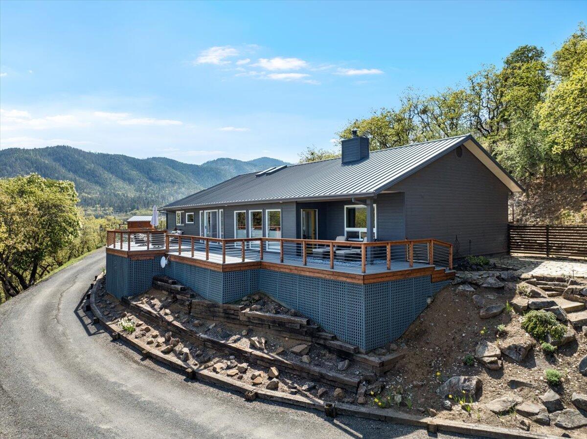 5229 Pioneer Road