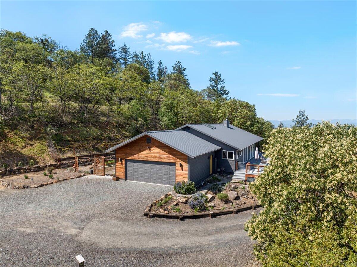 5229 Pioneer Road