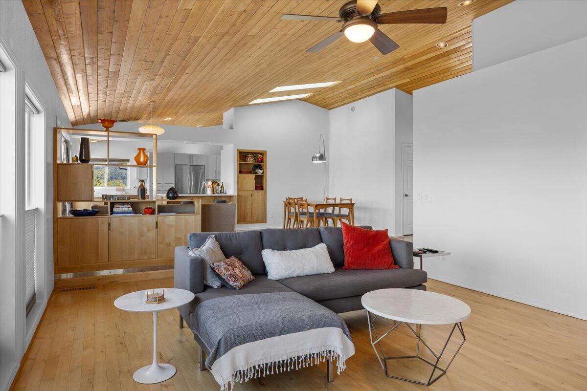 5229 Pioneer Road