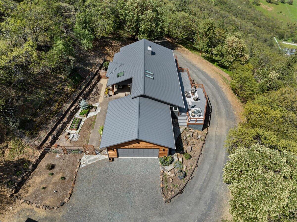 5229 Pioneer Road