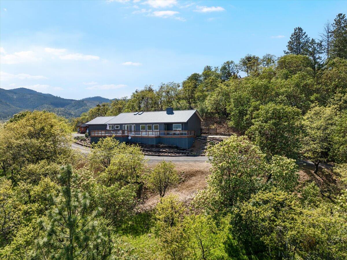 5229 Pioneer Road