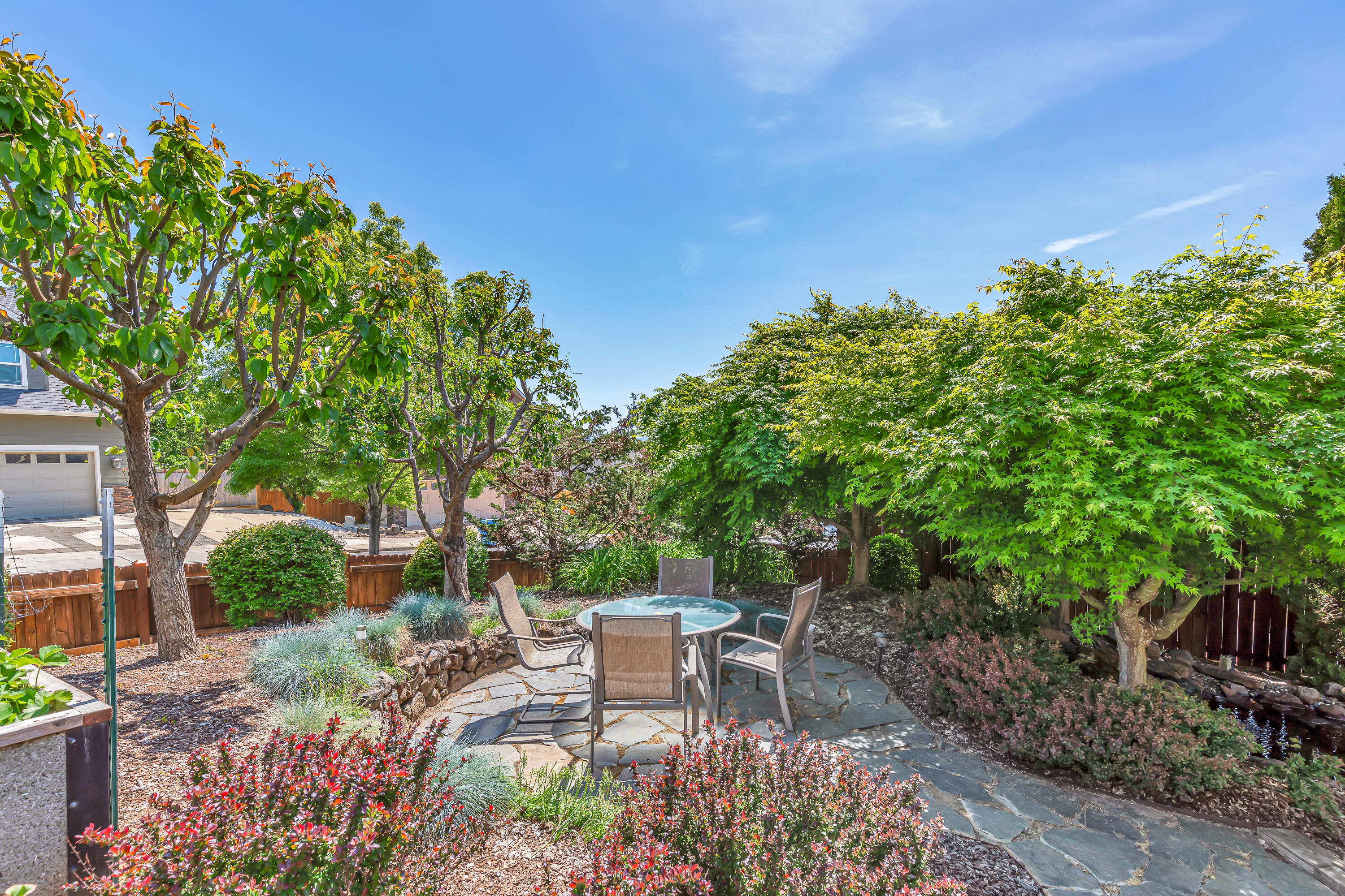 39 Greenmoor Drive
