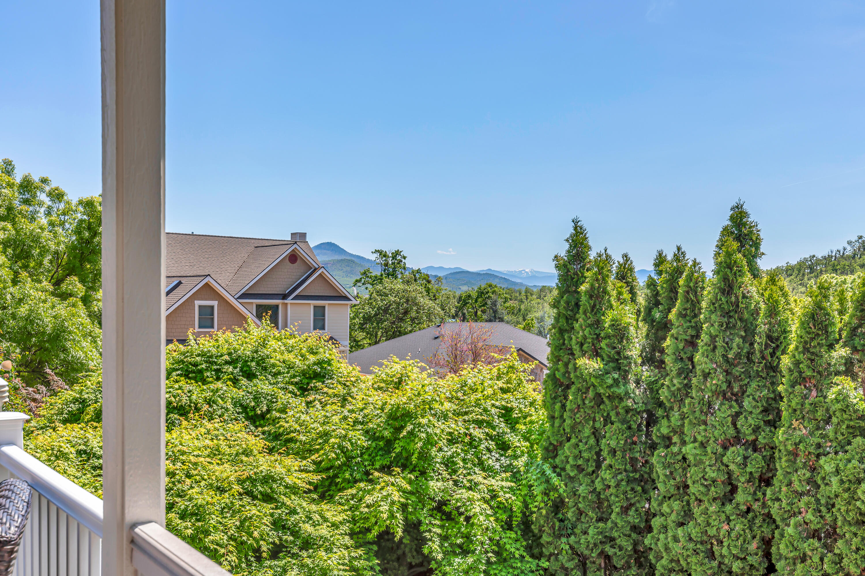39 Greenmoor Drive