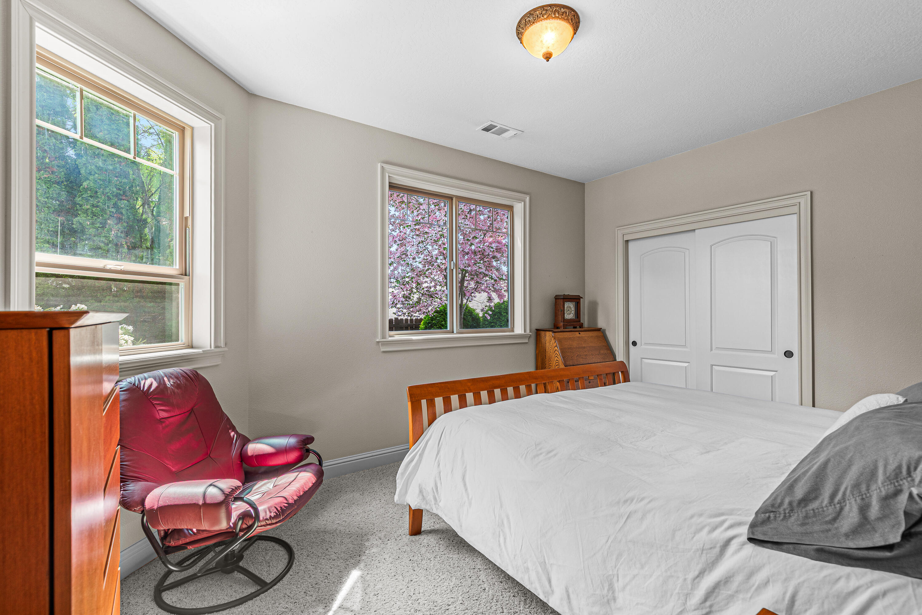 39 Greenmoor Drive