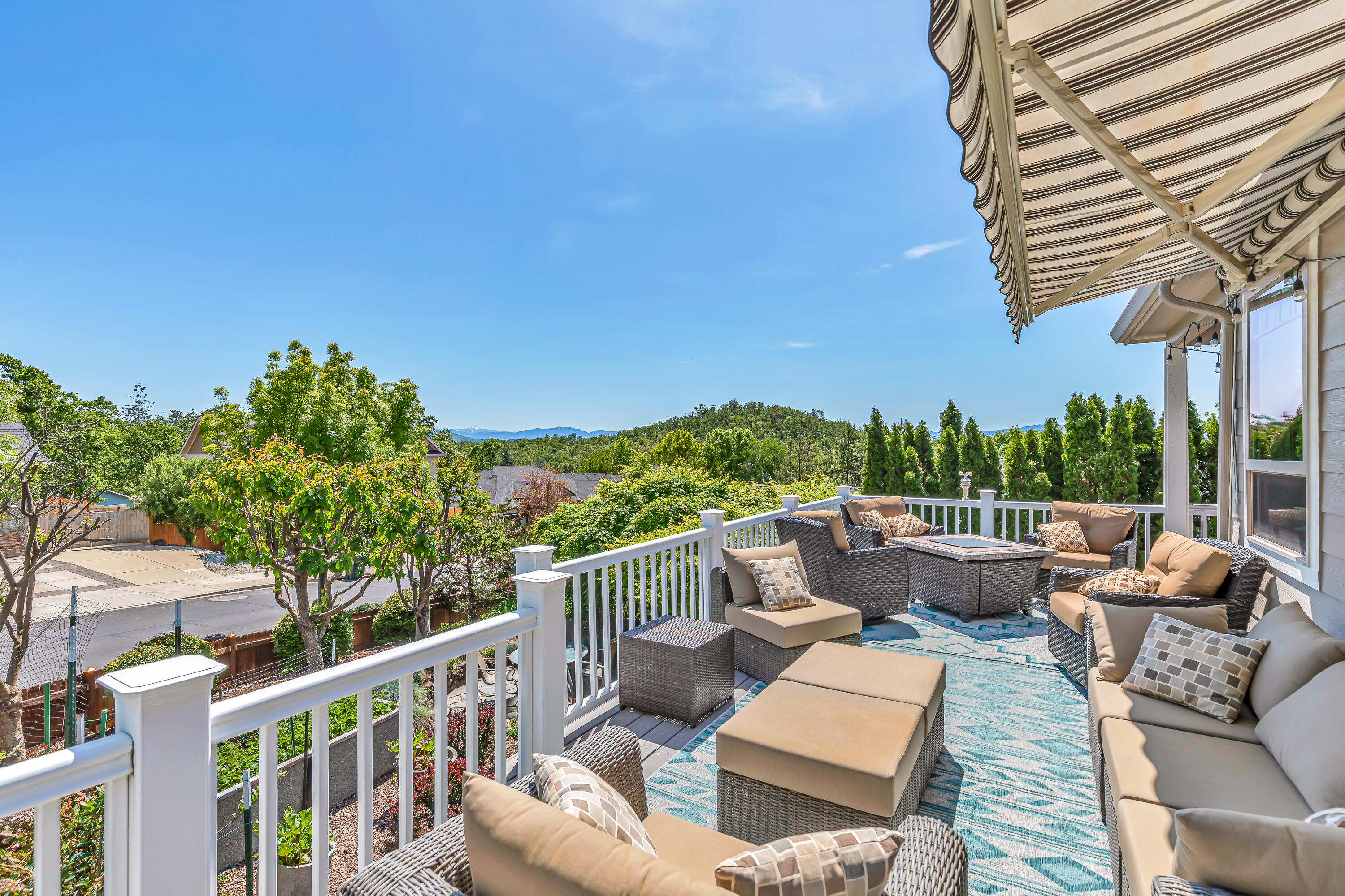 39 Greenmoor Drive