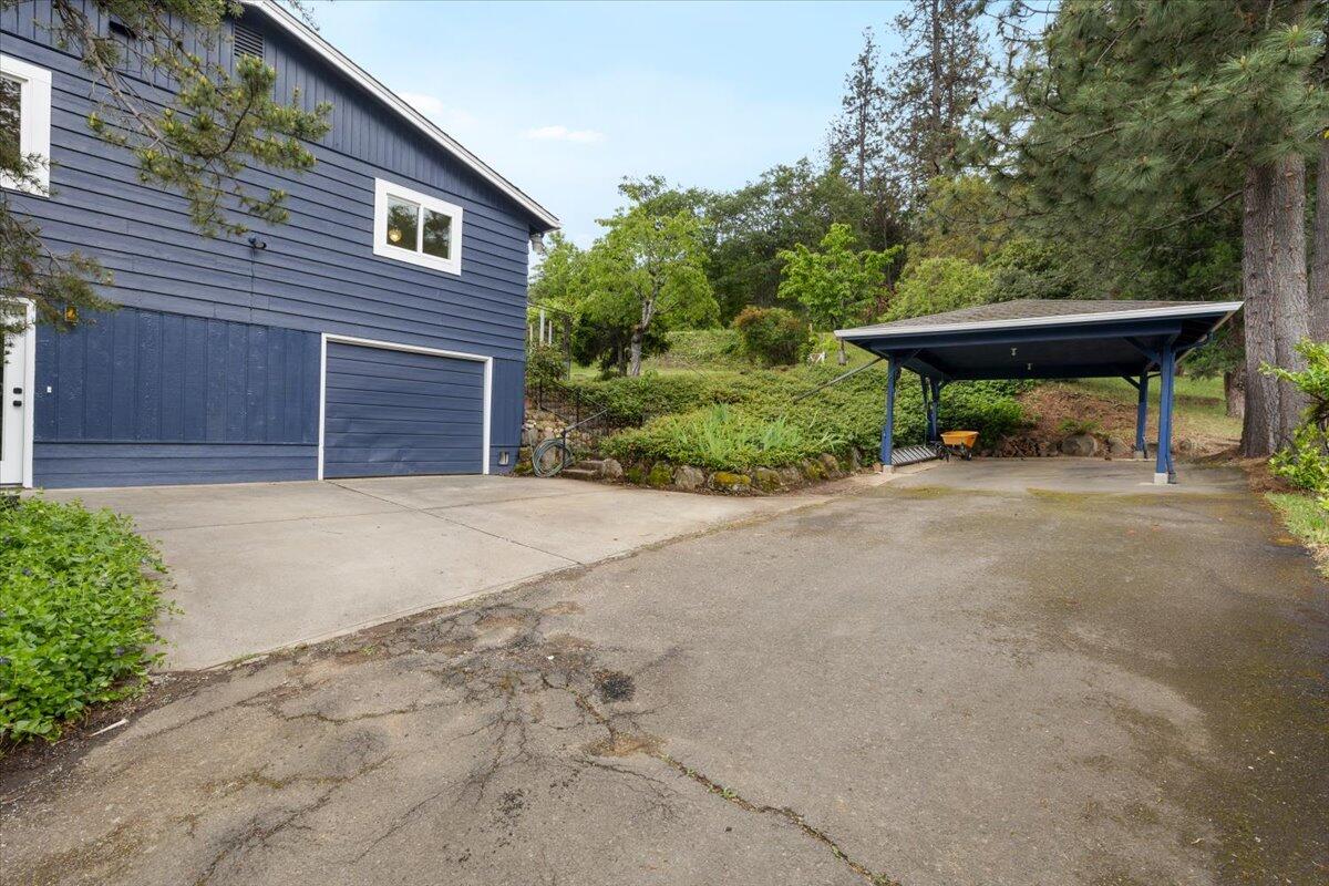 1840 Crestview Drive