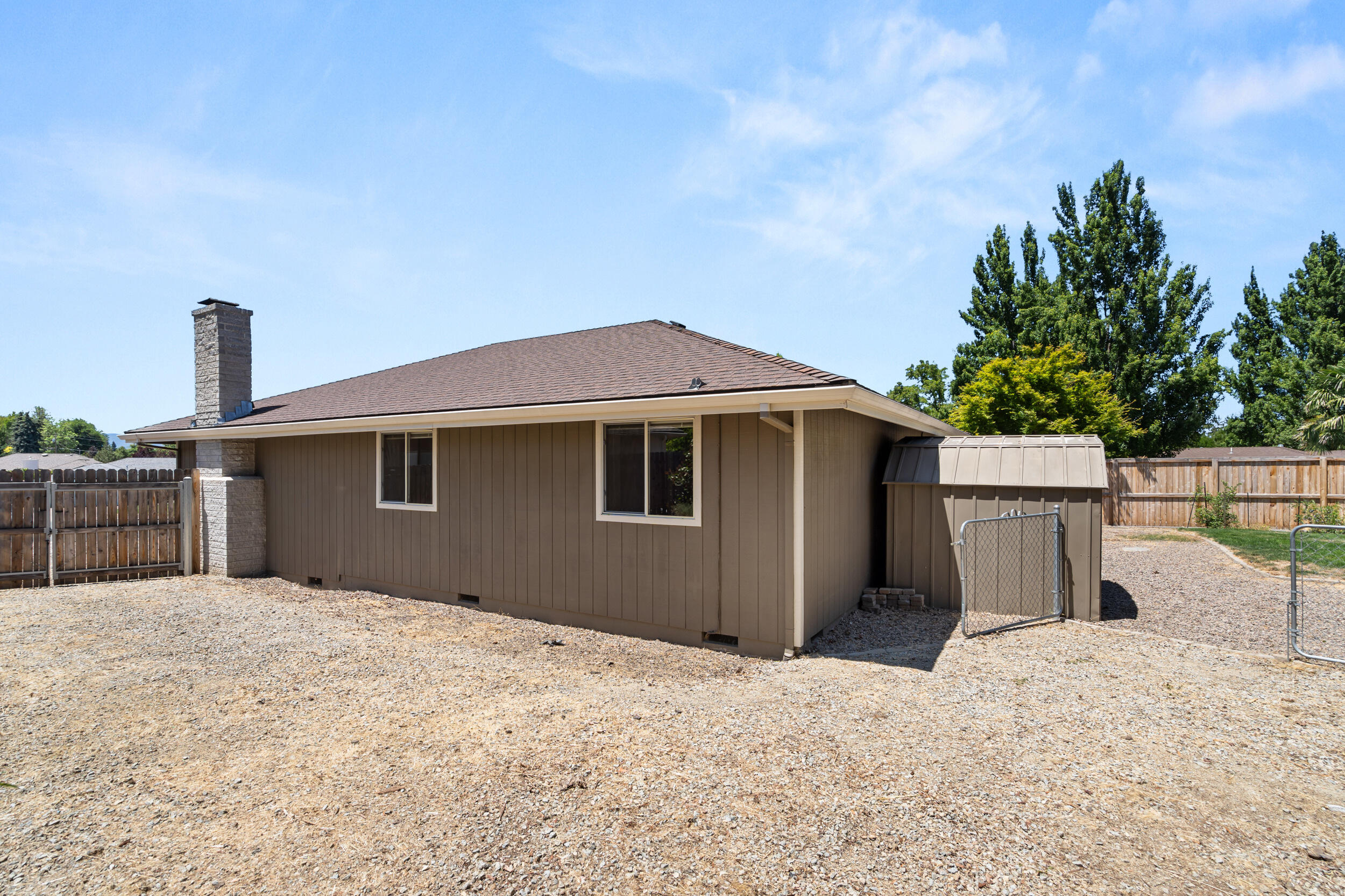 876 Ridgeway Circle