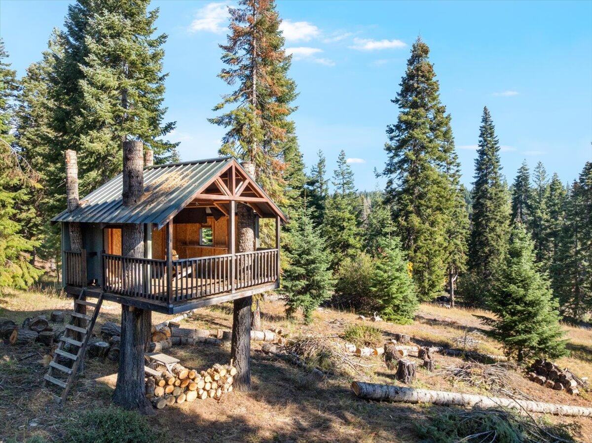 7670 Hyatt Prairie Road