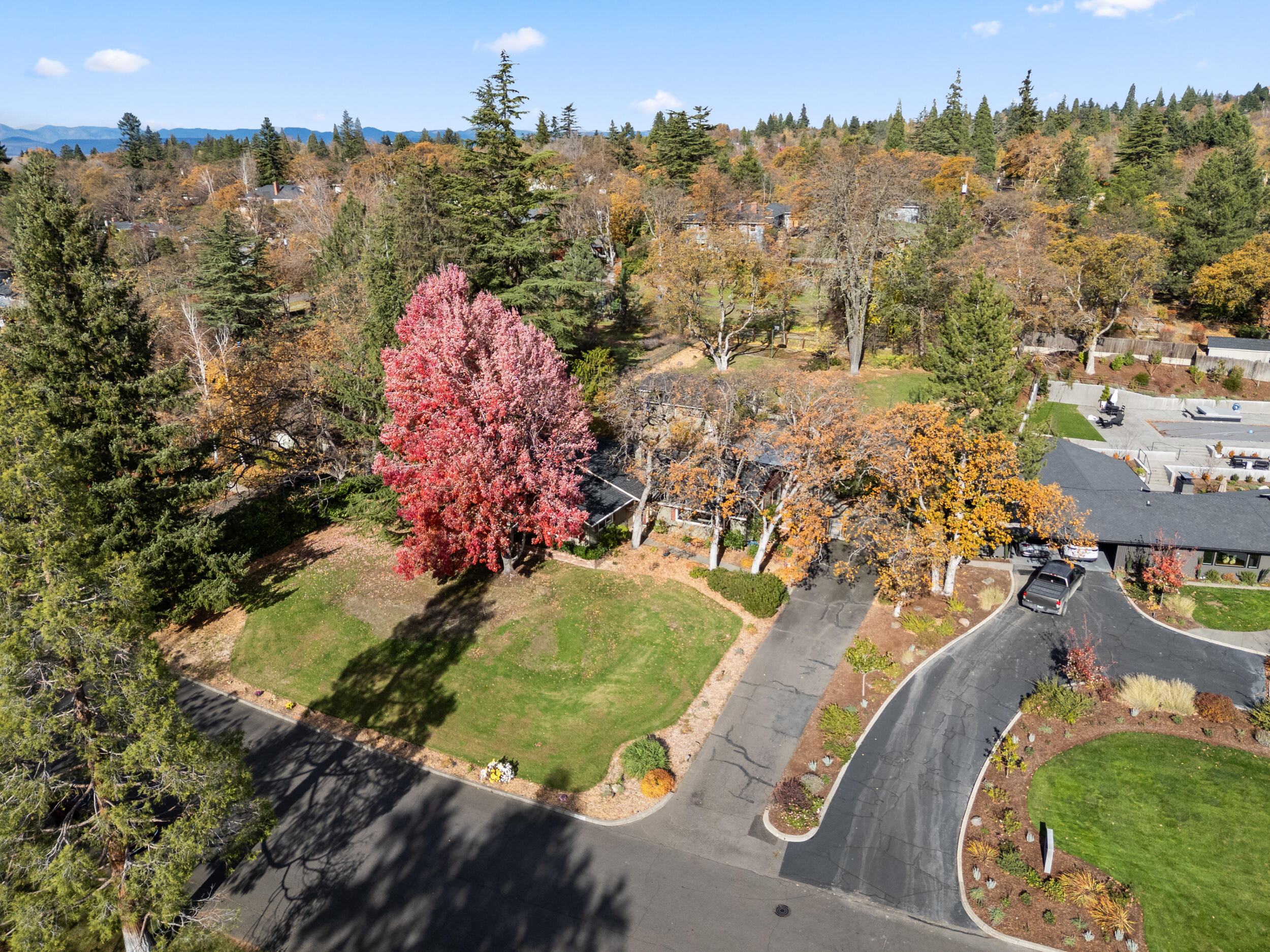 2241 Dellwood Avenue