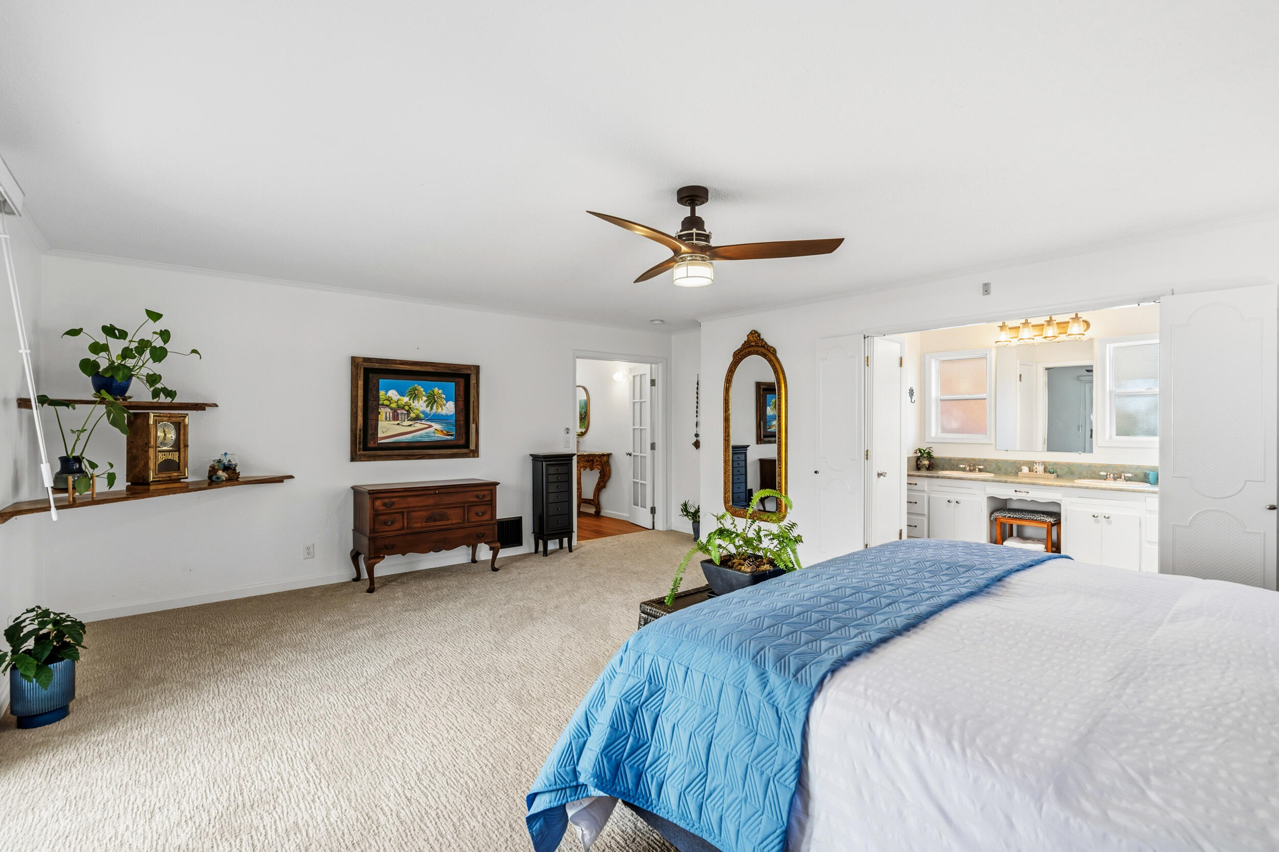 2241 Dellwood Avenue