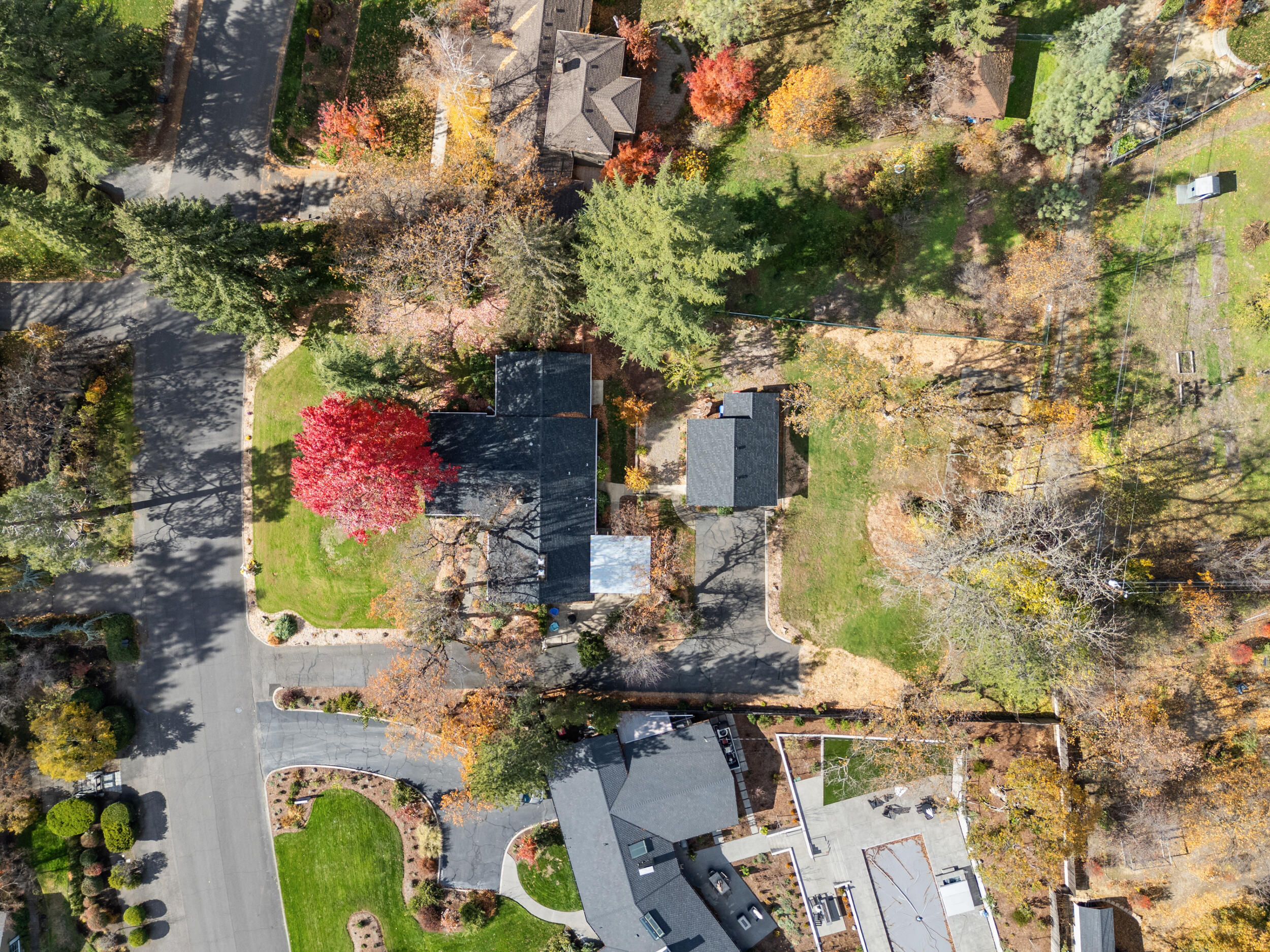 2241 Dellwood Avenue