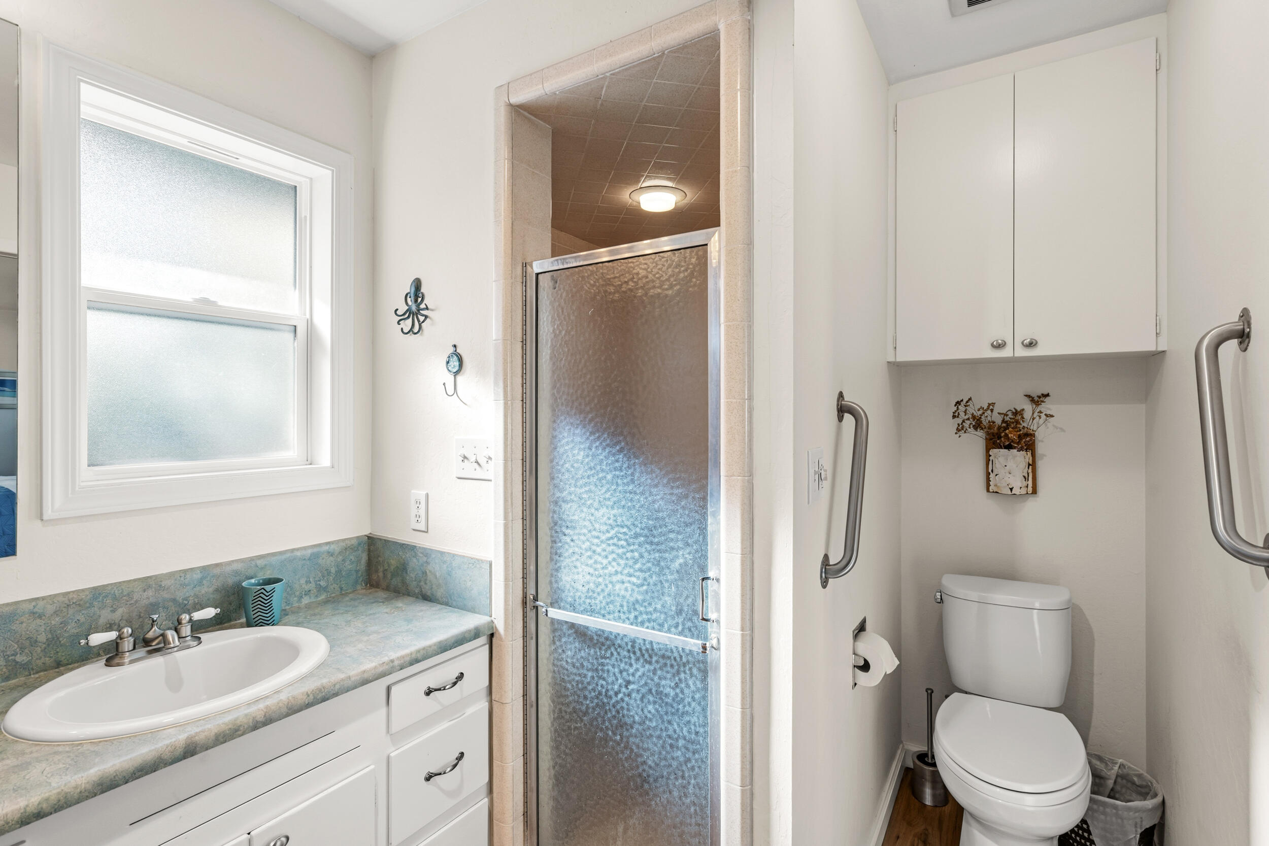 2241 Dellwood Avenue