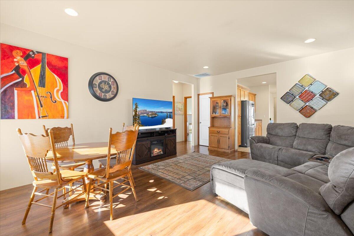 369 Cascade Drive