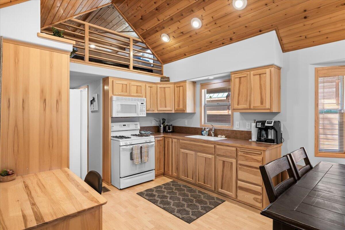 7979 Hyatt Prairie Road, # 32